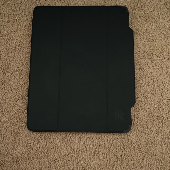 iPad Pro 12.9” Case - Picture 2 of 3